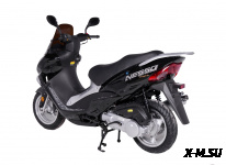 Скутер NESSO 125