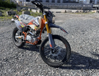 Кроссовый мотоцикл (эндуро) SYCMCC 250